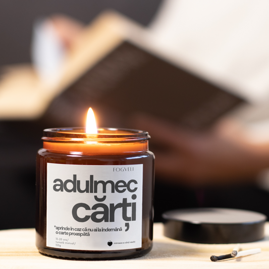 Lumânare Adulmec CĂRȚI - Rodie, Ambră, Mosc, Piper, Paciuli